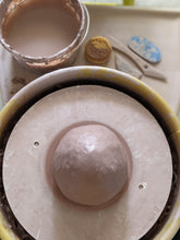 Load image into Gallery viewer, Beginner/Intermediate Wheel Throwing Class-Sundays Fall 2025