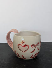 Load image into Gallery viewer, Gold and Pink Heart Mug
