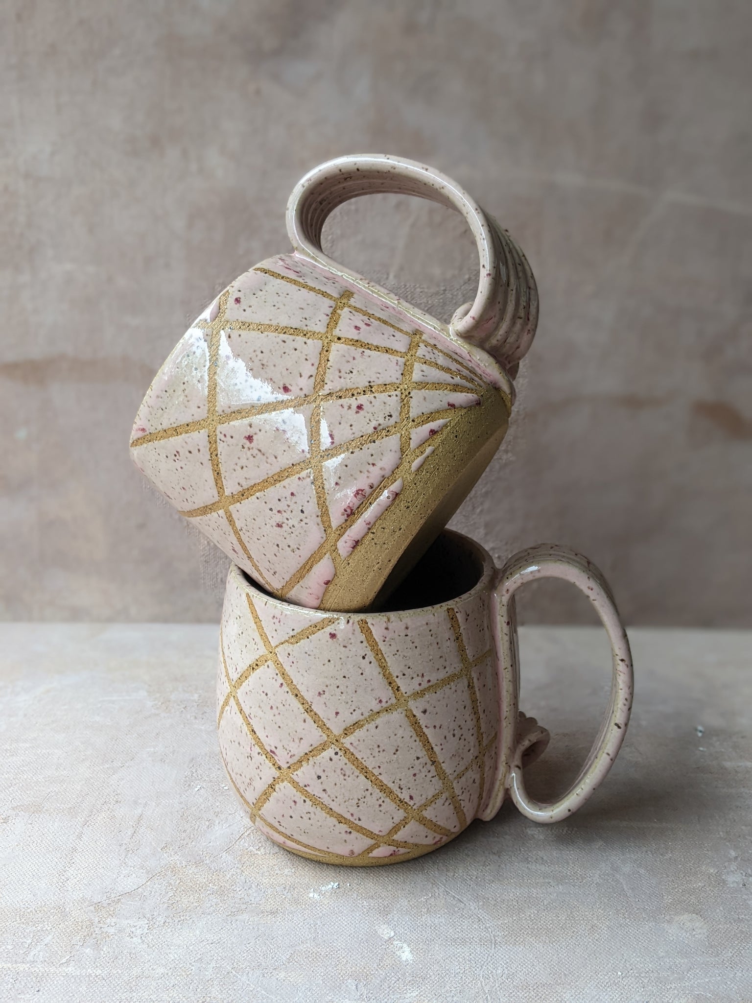 Concha Mug Pre-Order (Concha) – Elyse Cano Ceramics